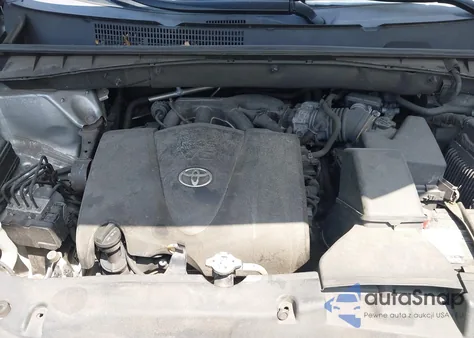 2018 Toyota Highlander Le Plus from USA, damaged, VIN 5TDBZRFH5JS908264